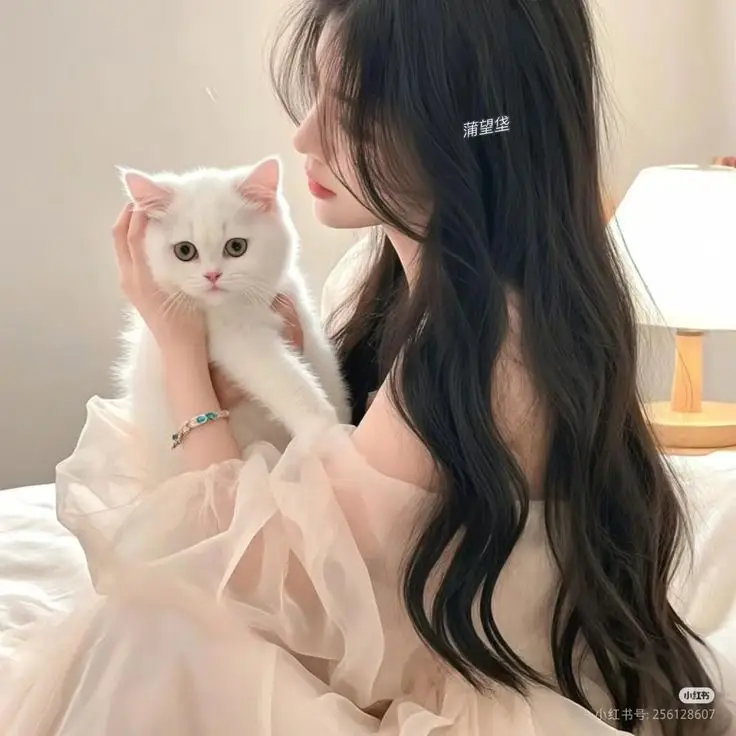 Ảnh Đại Diện Gái Xinh: Nhận Diện Ngay Vẻ Đẹp Riêng Của Bạn 59