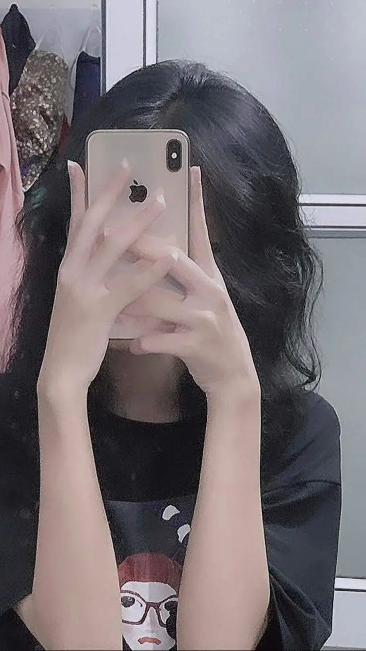 Ảnh Con Gái Che Mặt - Vẻ Đẹp Bí Ẩn Qua Những Bức Ảnh 39