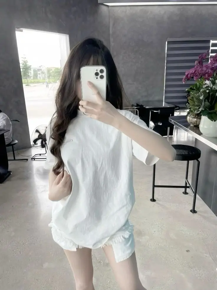 Ảnh Con Gái Chụp Trước Gương - Bộ Sưu Tập 50 Hình Ảnh Đẹp Nhất 52