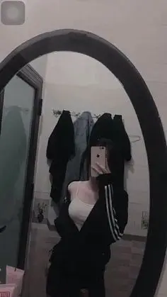 Ảnh Gái 18 Tuổi Che Mặt - Hình Ảnh Ngây Thơ Đáng Yêu 12