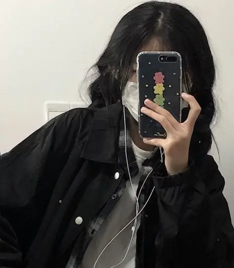 Ảnh Gái 18 Tuổi Che Mặt - Hình Ảnh Ngây Thơ Đáng Yêu 35