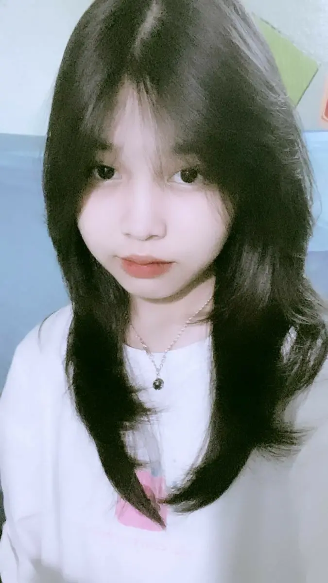 Ảnh Gái 18 Tuổi Che Mặt - Hình Ảnh Ngây Thơ Đáng Yêu 36