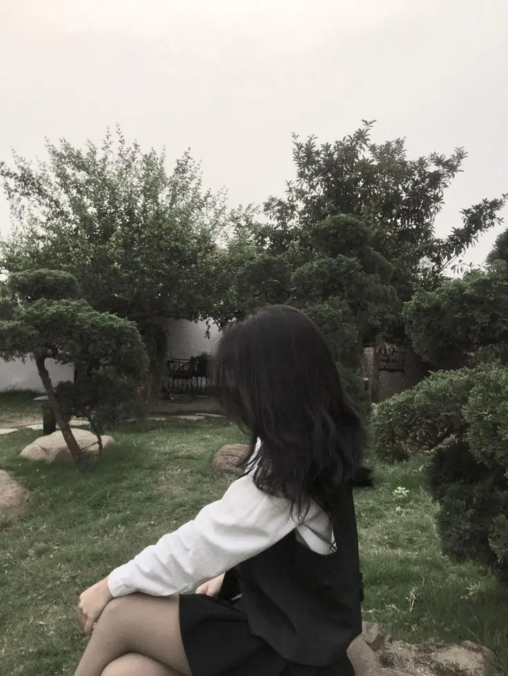 Ảnh Gái 2010 Che Mặt Như Thế Nào? 36