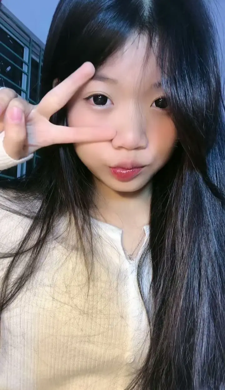 Ảnh Gái 2010 Che Mặt Như Thế Nào? 49