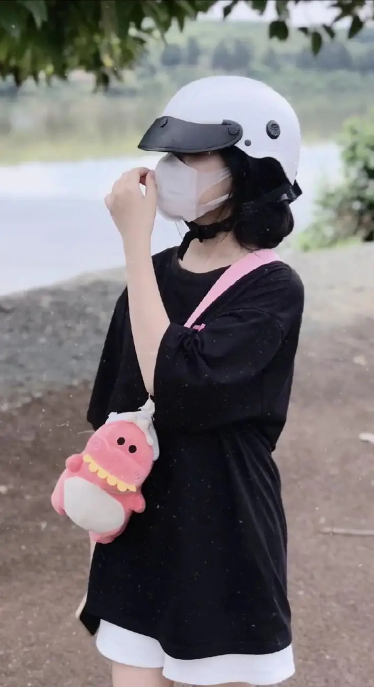 Ảnh gái 2k10 che mặt - Sự đáng yêu trong phong cách bí ẩn 42