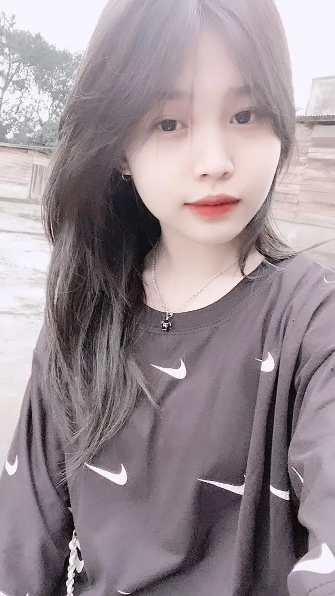 Ảnh gái 2k10 che mặt - Sự đáng yêu trong phong cách bí ẩn 43