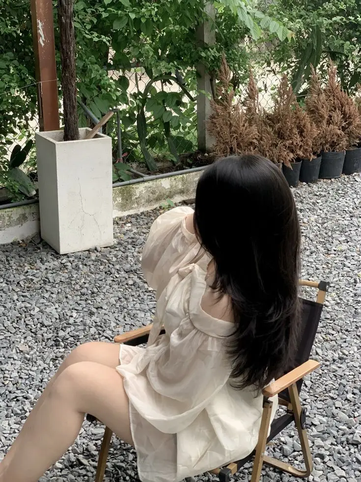 Ảnh Gái Chụp Dáng Che Mặt - Bộ Sưu Tập Đẹp 15