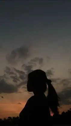 Ảnh Gái Chụp Sau Lưng: Chụp Hình Nghệ Thuật Từ Phía Sau 29