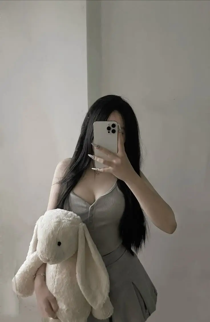 Ảnh Gái Đẹp Chụp Trước Gương Tỏa Sáng 7