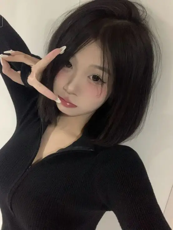 Ảnh Gái Đẹp Tóc Ngắn - Trở Thành Món Quà Tuyệt Vời 23