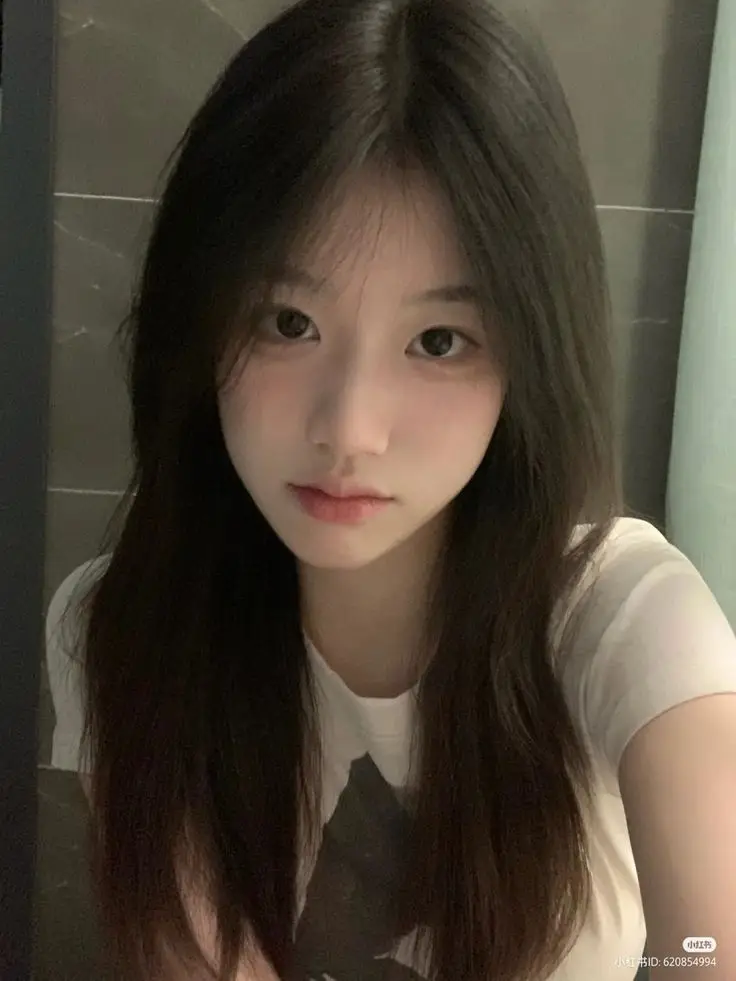 Ảnh Gái Đẹp Tóc Ngắn - Trở Thành Món Quà Tuyệt Vời 26