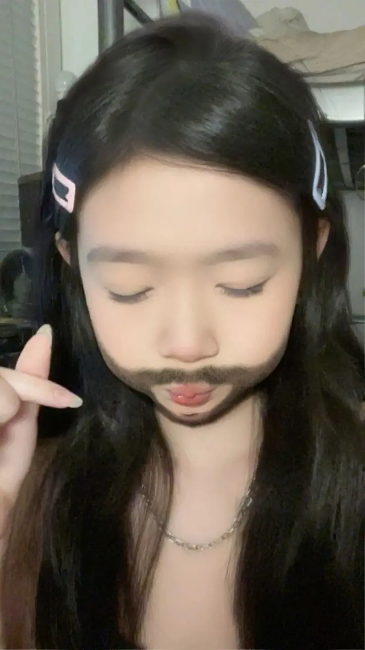 Ảnh Gái Đẹp Tóc Ngắn - Trở Thành Món Quà Tuyệt Vời 33