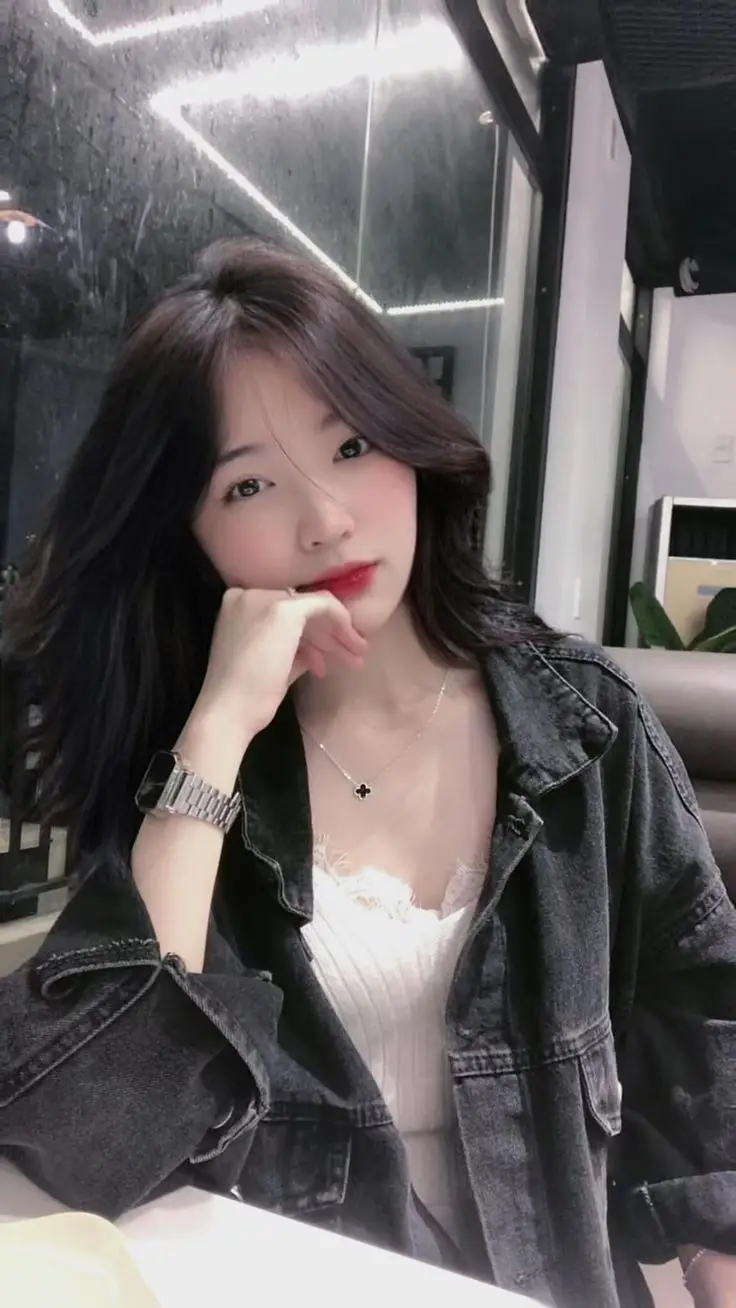 Ảnh Gái Đẹp Tóc Ngắn - Trở Thành Món Quà Tuyệt Vời 38