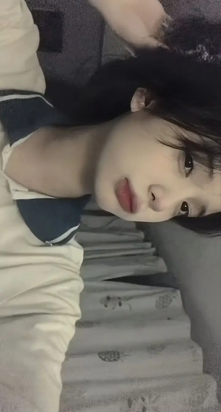 Ảnh Gái Đẹp Tóc Ngắn - Trở Thành Món Quà Tuyệt Vời 42