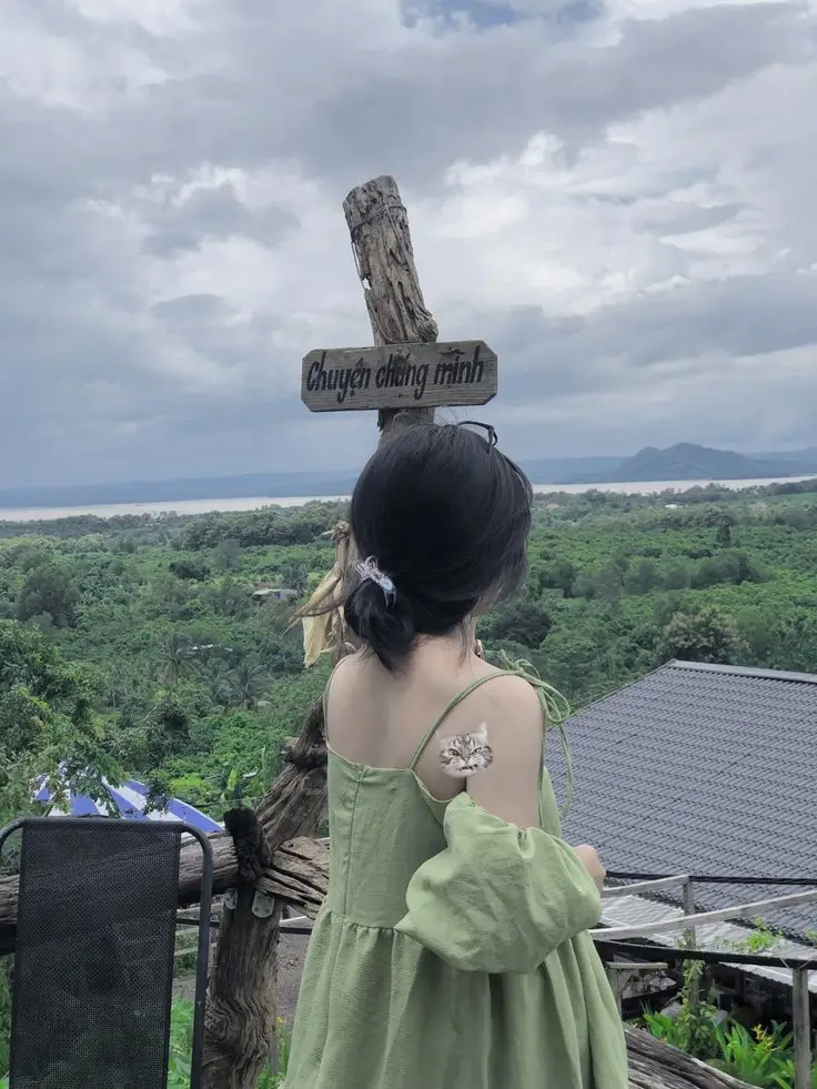 Ảnh Gái Đẹp Tóc Ngắn Che Mặt: Sự Cuốn Hút Trong Bí Ẩn 46