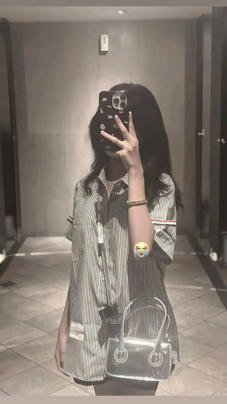 Ảnh Gái K12 Che Mặt - Hình Ảnh Tuổi Teen Đáng Yêu 16