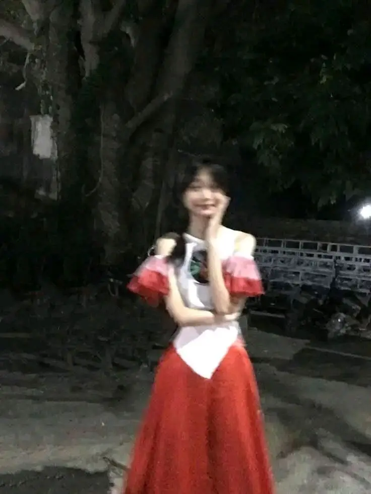 Ảnh Gái K13 Che Mặt: Bộ Sưu Tập Hình Ảnh Độc Đáo 19