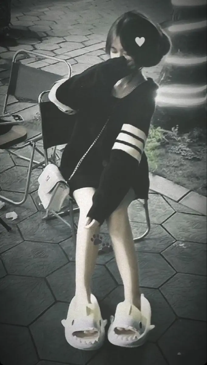 Ảnh Gái K13 Che Mặt: Bộ Sưu Tập Hình Ảnh Độc Đáo 24