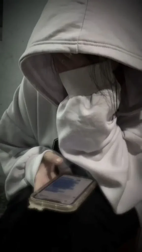 Ảnh gái K9 che mặt bí ẩn 29