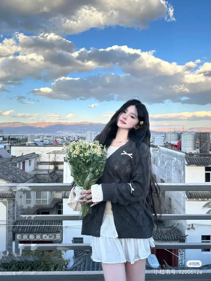 Ảnh Gái Trung Quốc Ngầu: Vẻ Đẹp Cá Tính Và Quyến Rũ 7