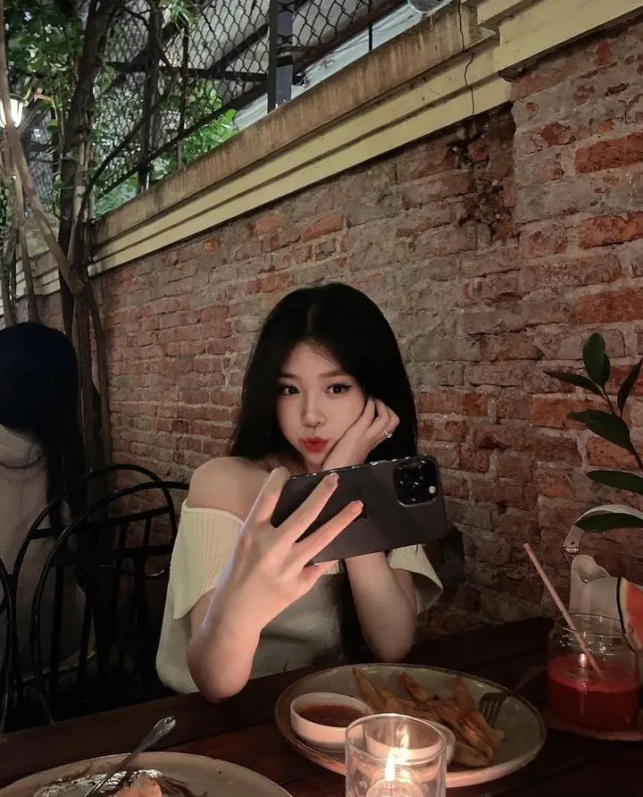 Ảnh Gái Trung Quốc Ngầu: Vẻ Đẹp Cá Tính Và Quyến Rũ 19