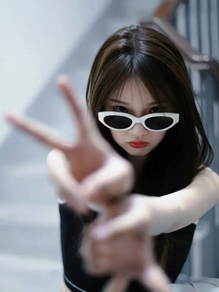 Ảnh Gái Trung Quốc Ngầu: Vẻ Đẹp Cá Tính Và Quyến Rũ 41