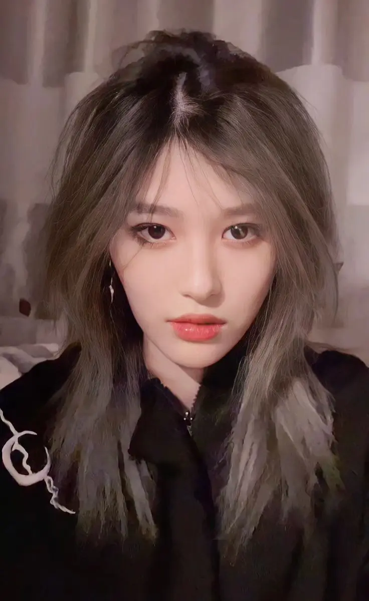 Ảnh Gái Trung Quốc Ngầu: Vẻ Đẹp Cá Tính Và Quyến Rũ 46