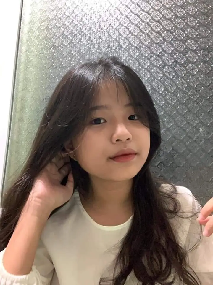 Ảnh Gái Xinh Cấp 2: Hình Ảnh Tuổi Teen Tỏa Sáng 3