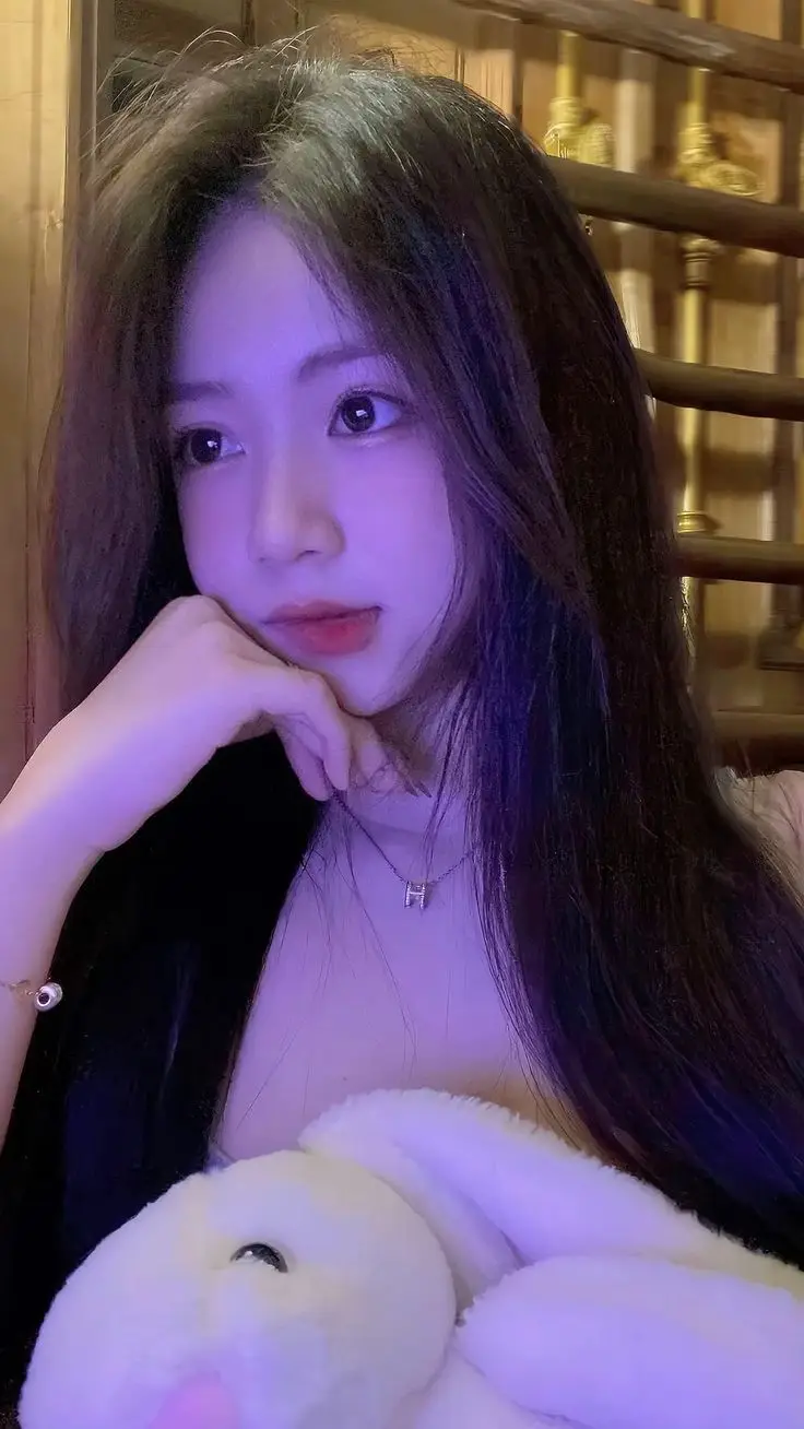 Ảnh Gái Xinh Cấp 2: Hình Ảnh Tuổi Teen Tỏa Sáng 7