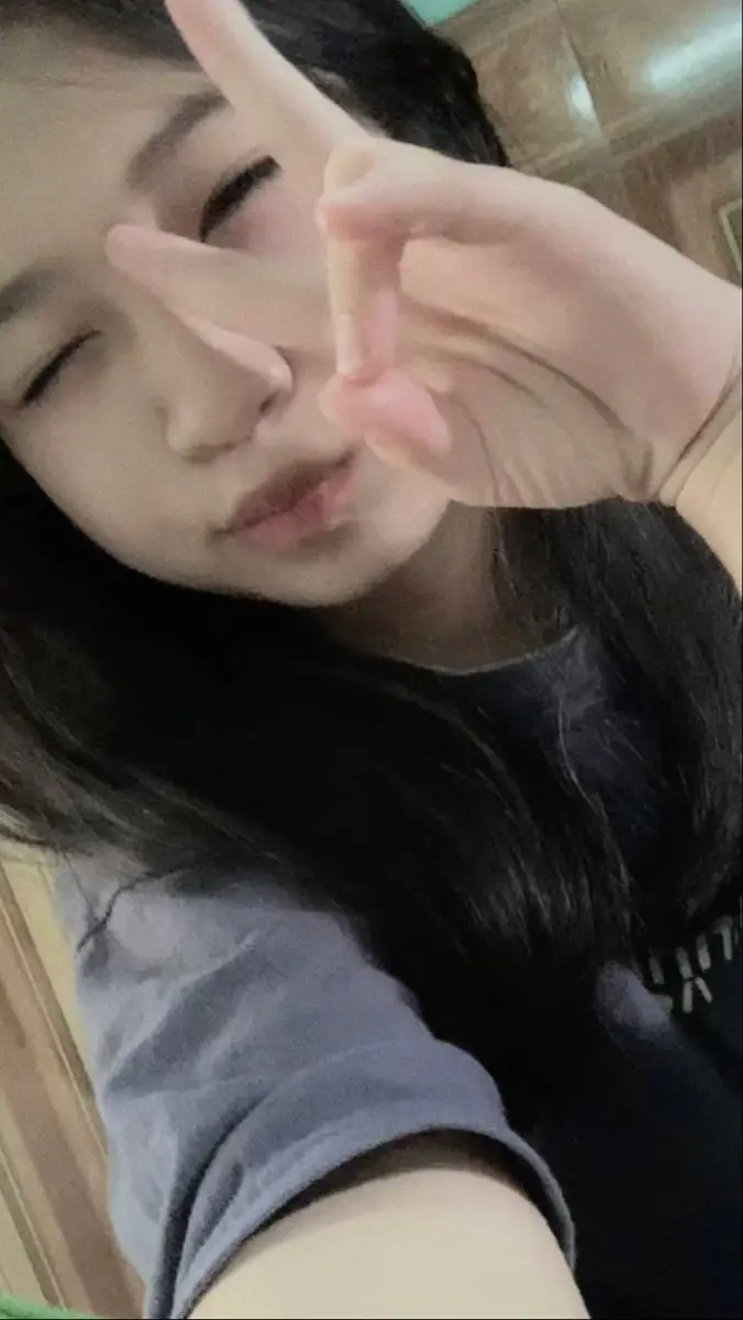 Ảnh Gái Xinh Cấp 2: Hình Ảnh Tuổi Teen Tỏa Sáng 12