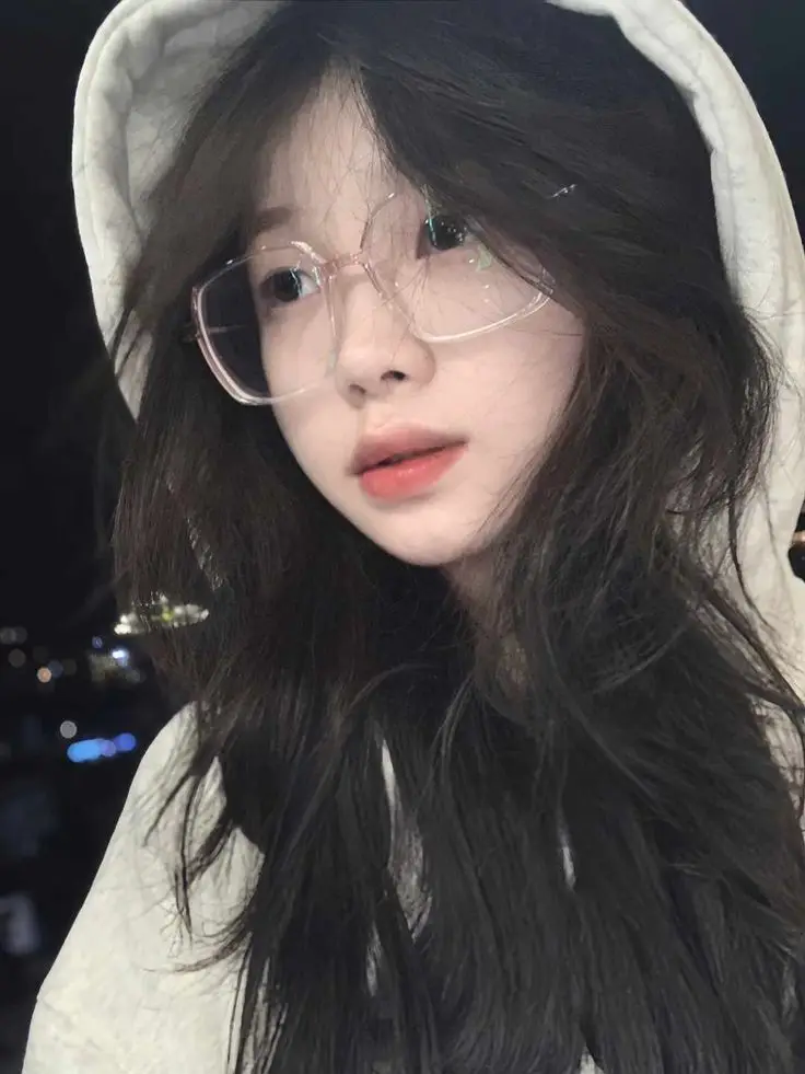 Ảnh Gái Xinh Cấp 2: Hình Ảnh Tuổi Teen Tỏa Sáng 13