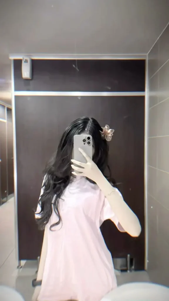 Ảnh Gái Xinh Che Mặt Cute - Bộ Sưu Tập Dễ Thương 49