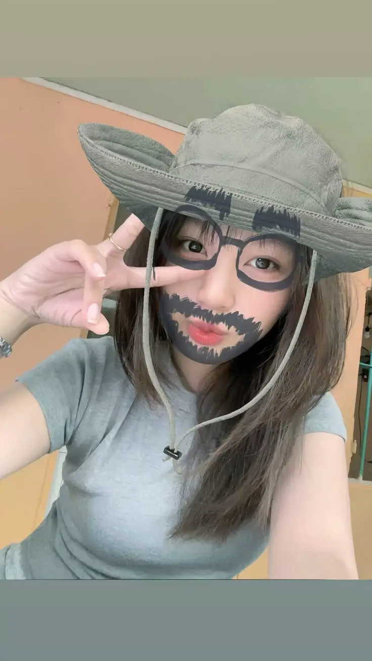 Ảnh Gái Xinh Chụp Cận Mặt: Khắc Họa Nét Đẹp Từ Chi Tiết 10