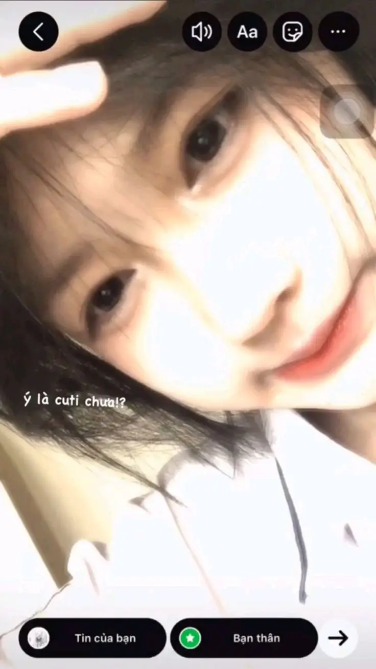 Ảnh Gái Xinh Chụp Cận Mặt: Khắc Họa Nét Đẹp Từ Chi Tiết 13