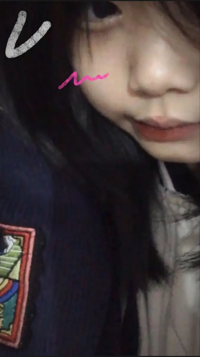 Ảnh Gái Xinh Chụp Cận Mặt: Khắc Họa Nét Đẹp Từ Chi Tiết 28