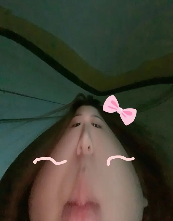 Ảnh Gái Xinh Chụp Cận Mặt: Khắc Họa Nét Đẹp Từ Chi Tiết 43