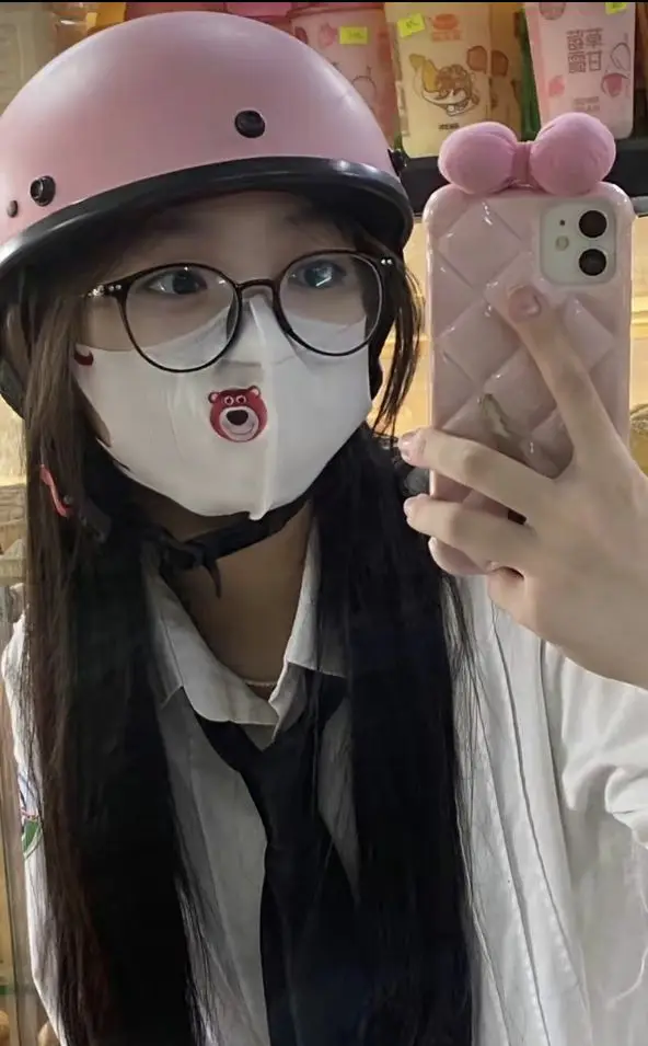 Ảnh Gái Xinh Đeo Mắt Kính Cute 3