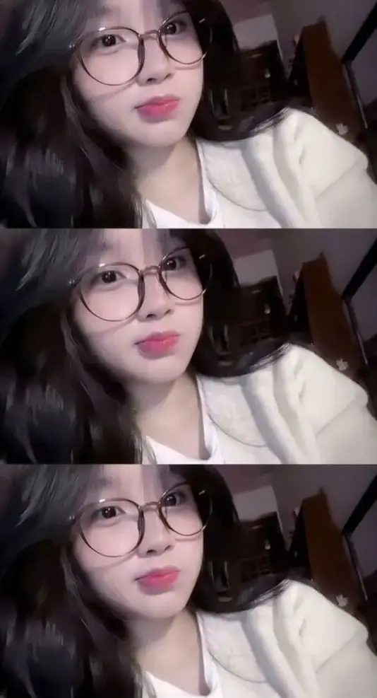 Ảnh Gái Xinh Đeo Mắt Kính Cute 4