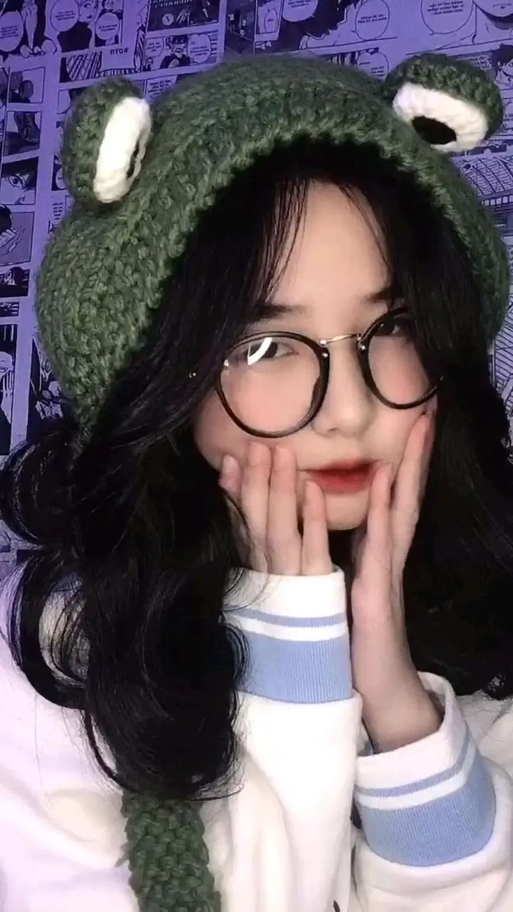 Ảnh Gái Xinh Đeo Mắt Kính Cute 14