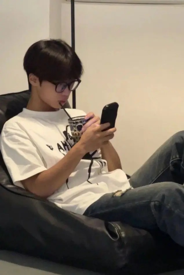 Ảnh Gái Xinh Giống Thật - Những Hình Ảnh Đáng Yêu 30