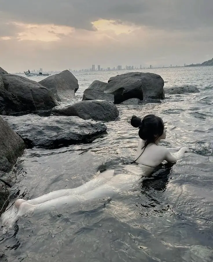 Ảnh Gái Xinh Đi Biển - Tuyển Tập Hình Ảnh Nóng Bỏng 14