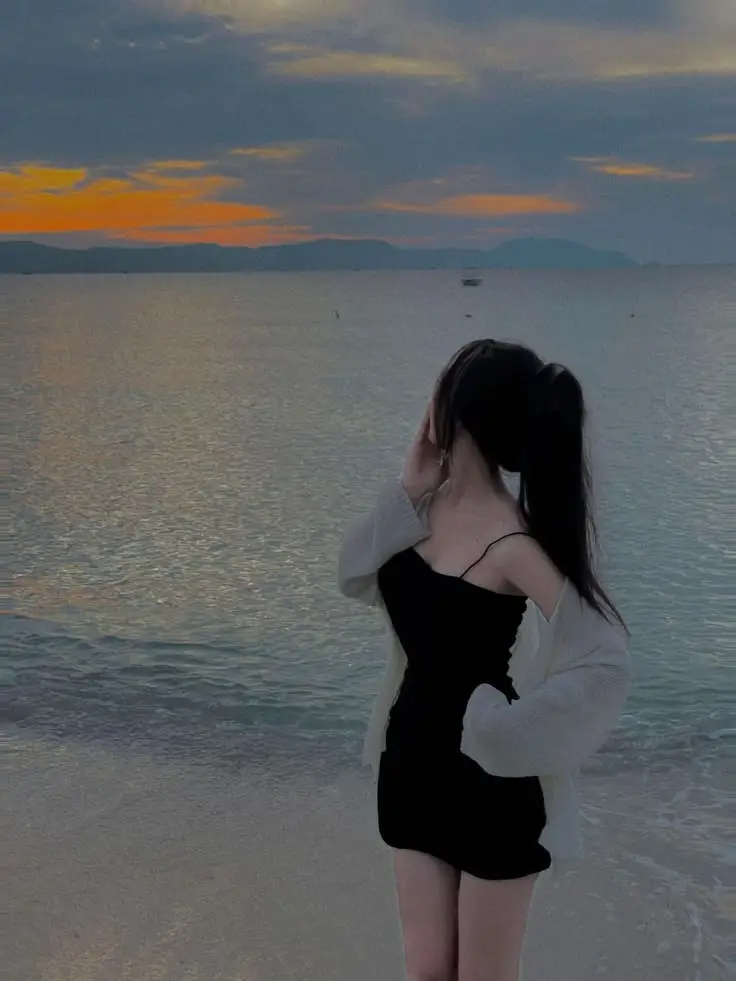Ảnh Gái Xinh Đi Biển - Tuyển Tập Hình Ảnh Nóng Bỏng 22