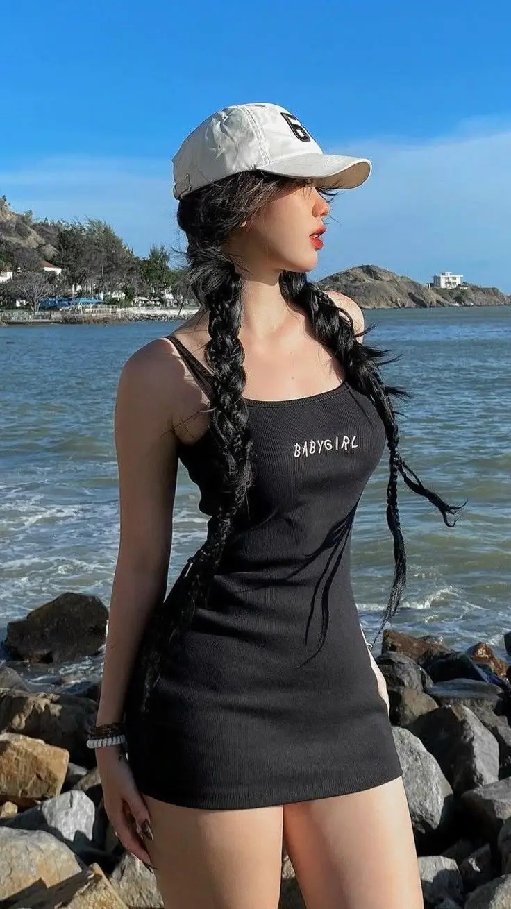 Ảnh Gái Xinh Đi Biển - Tuyển Tập Hình Ảnh Nóng Bỏng 58