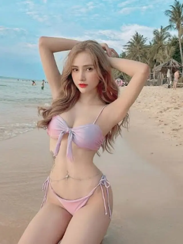 Ảnh Gái Xinh Khoe Body: Tự Tin Nổi Bật Trong Mọi Khung Hình 3