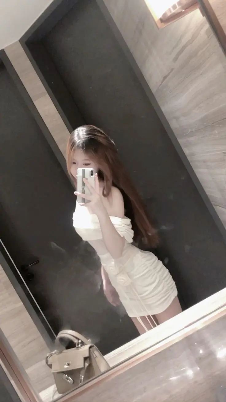 Ảnh Gái Xinh Khoe Dáng Thể Thao 48