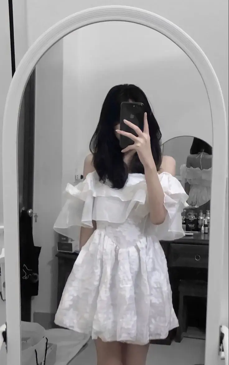 Ảnh gái xinh mặc váy nữ tính và duyên dáng 45
