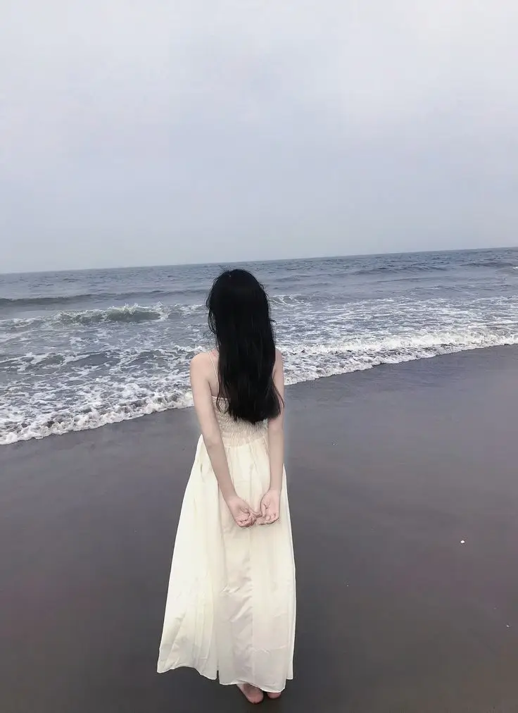 Ảnh Gái Xinh Quay Lưng: Khám Phá Vẻ Đẹp Từ Một Góc Nhìn Khác 33