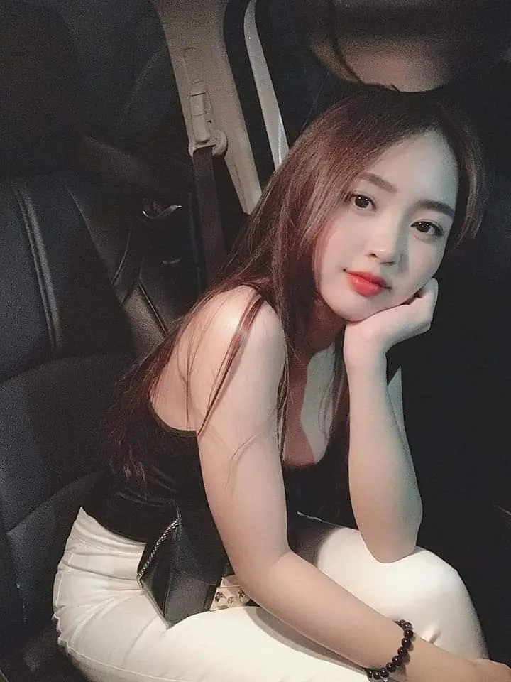 Ảnh Gái Xinh Việt Nam - Đẳng Cấp Vẻ Đẹp Truyền Cảm 16