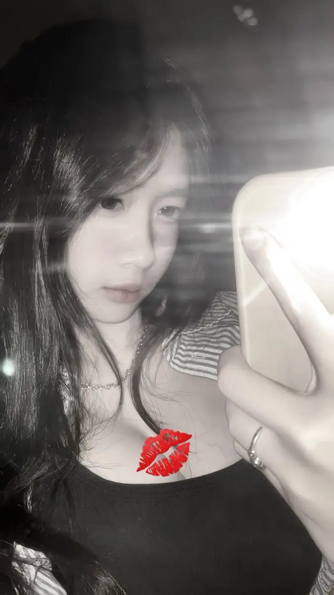 Ảnh Mạng Gái Chụp Dáng - Bộ Sưu Tập Hình Ảnh Gái Xinh 8