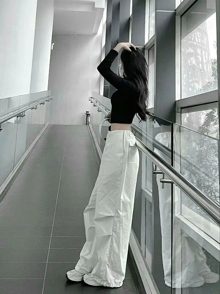 Ảnh mạng gái xinh che mặt: Sự huyền bí và quyến rũ 24